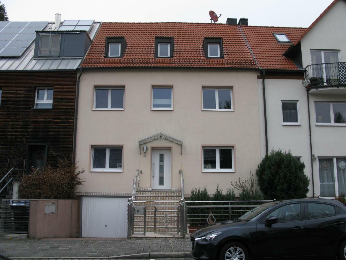 Messe-/Ferienwohnung 뉘른베르크 외부 사진